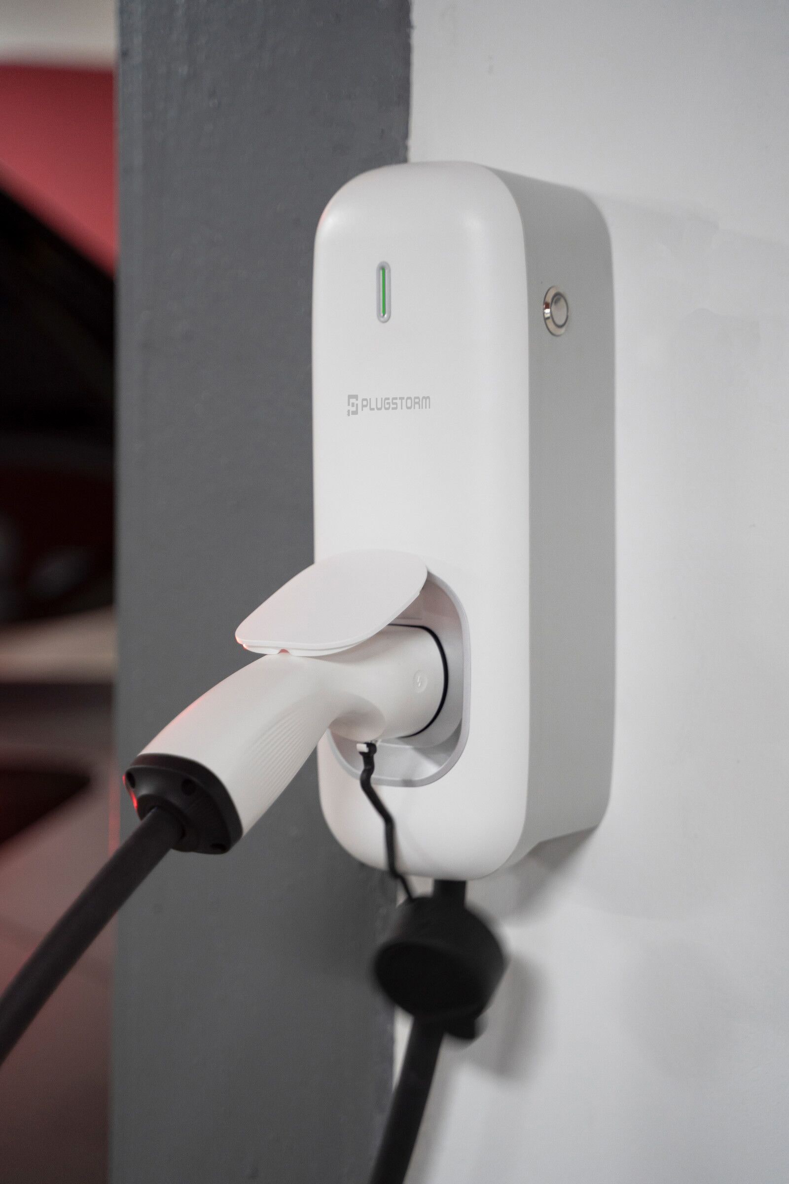 Elektromos autó fali töltő PlugStorm Smart Wallbox 11kW 3x16A csatlakozóval