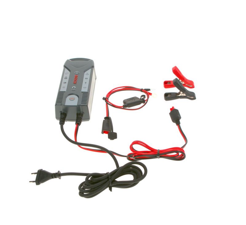 Akkumulátor töltő Bosch C3 6V/12V 3,8A 018999903M