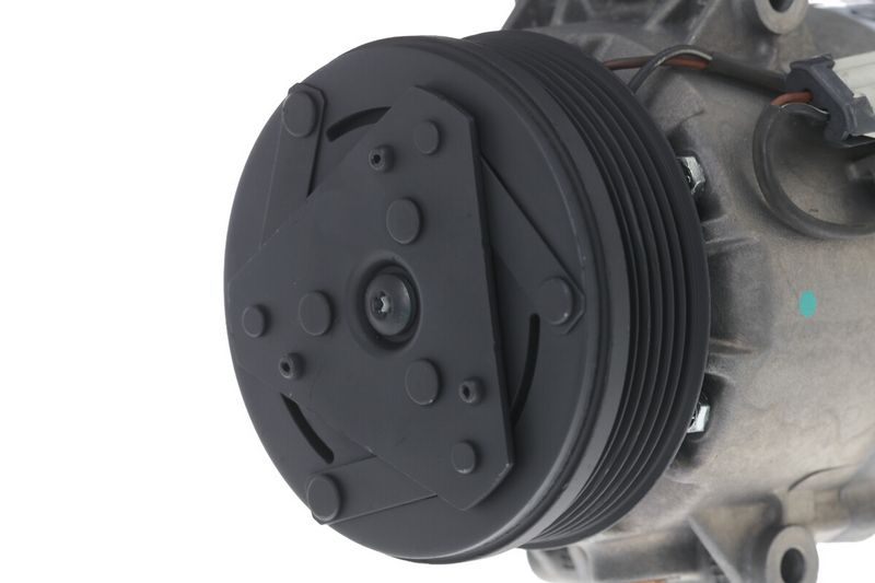 FELÚJÍTOTT KLÍMAKOMPRESSZOR 