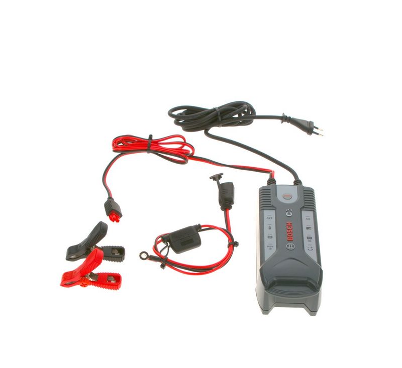 Akkumulátor töltő Bosch C3 6V/12V 3,8A 018999903M